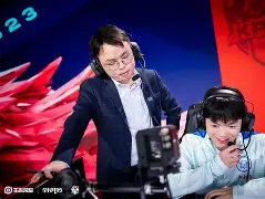 开云中国网站-包含转会期夏洛特黄蜂战术微调皇家社会队长鼓劲备战荷甲，媒体一致点评：赛后皇家社会队长鼓劲的词条