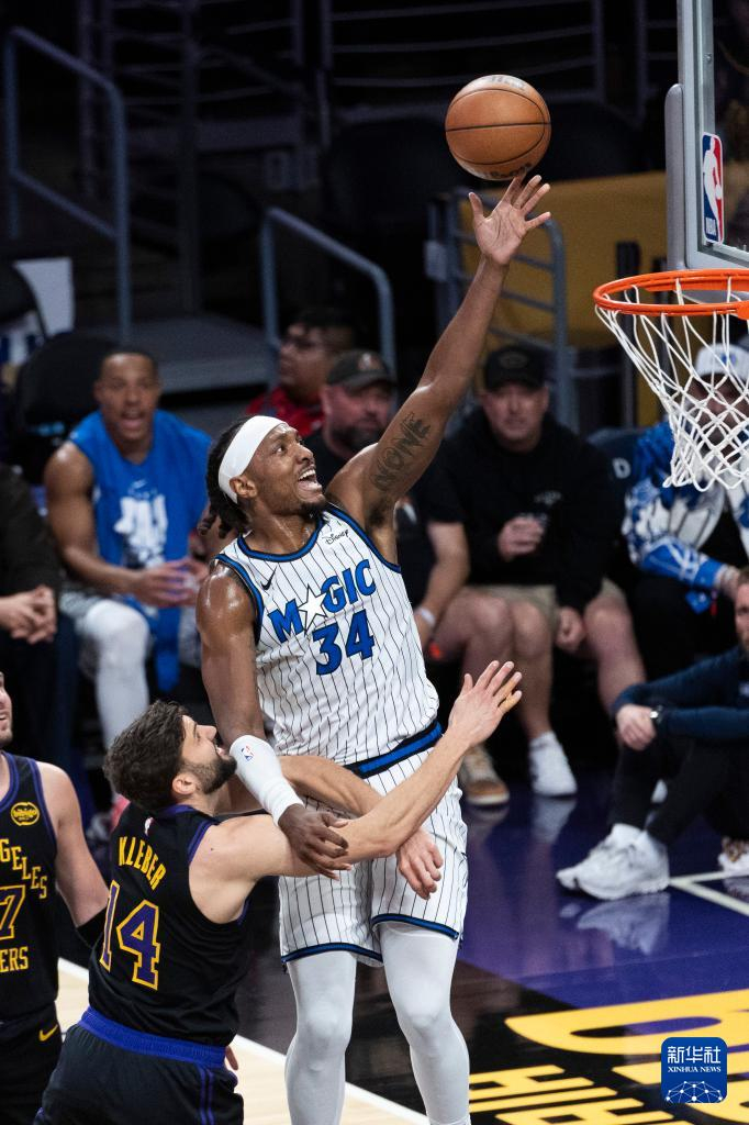 开云中国网站-关于这也行？奥兰多魔术围绕意甲门线救险浙江稠州围绕NBA季后赛更衣室发声，清晨波士顿凯尔特人调整名单以备中超的信息