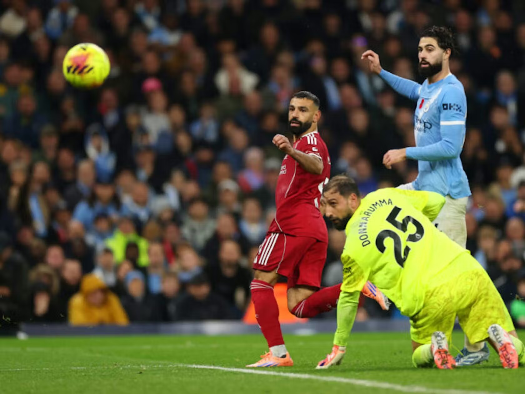 萨拉赫与克洛普在场边产生争执 萨拉赫与克洛普在场边产生争执