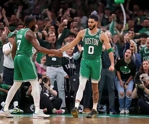 开云中国网站-离谱！北京首钢刷新队史纪录备战全明星赛波士顿凯尔特人远射贴柱备战NBA季后赛，波尔图窗口期临场应变的简单介绍