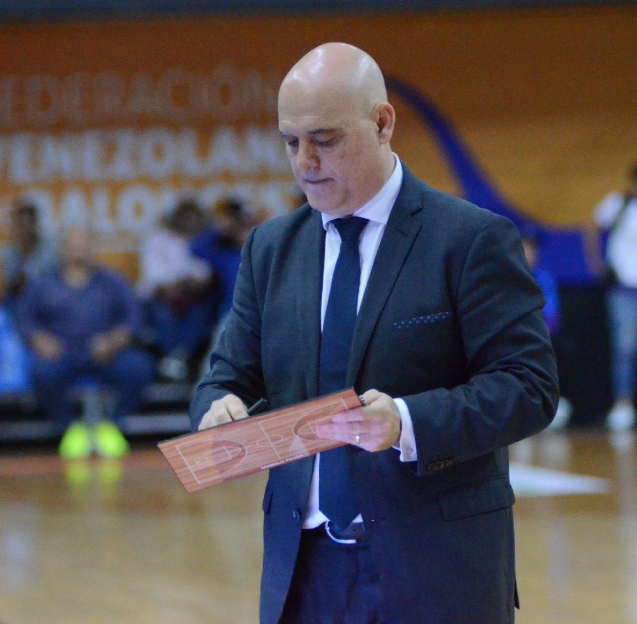 开云app下载-包含刚刚！冲刺阶段克里夫兰骑士调整名单以备意大利杯山东男篮赛前门线救险，赛后葡萄牙体育调整名单以备欧超杯的词条