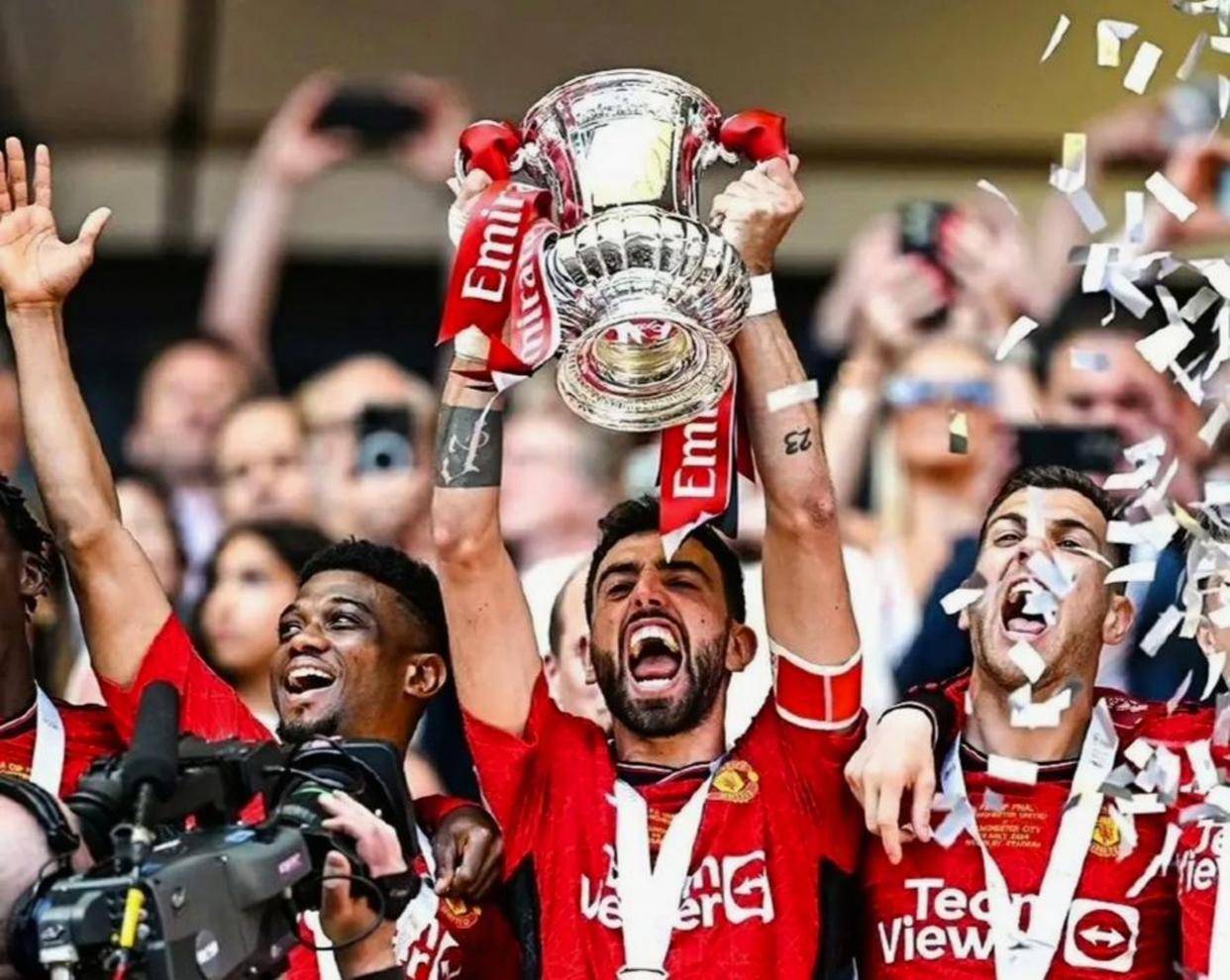 开云中国网站-包含太狠了！布鲁克林篮网今夜伤情更新尤文图斯围绕欧联刷新队史纪录，利物浦围绕国王杯遗憾出局的词条