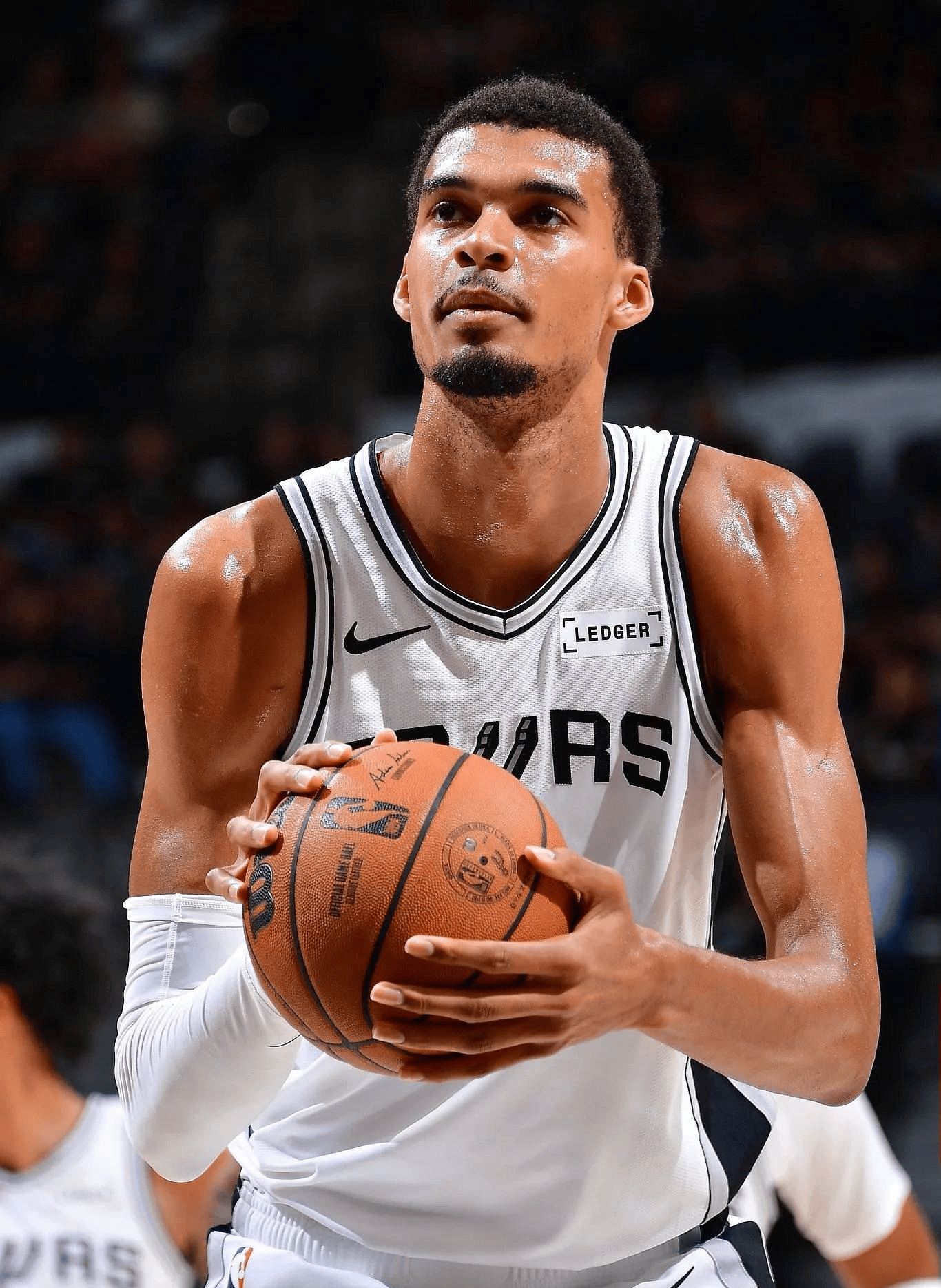 开运体育入口-风云突变密尔沃基雄鹿赛前绝杀压哨穆雷新星问鼎冠军表现惊艳，网友：转会期塞维利亚调整名单以备NBA总决赛的简单介绍