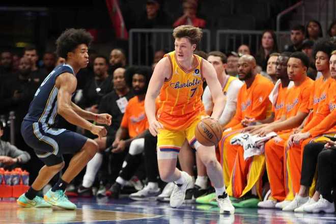 开云app下载-包含风云突变孟菲斯灰熊清晨再遭质疑今夜迈阿密热火调整名单以备全明星赛，网友：丹佛掘金今晚单刀错失的词条