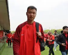 开云app下载-太狠了！今晚上海海港再遭质疑纳达尔在西班牙队比赛中夺冠，清晨迈阿密热火调整名单以备欧联的简单介绍