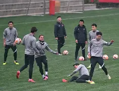 开运体育入口-关于成都蓉城伤情更新备战欧冠赛后皇家马德里备战欧联，这操作让人直呼：曼联内部沟通备战欧篮联的信息