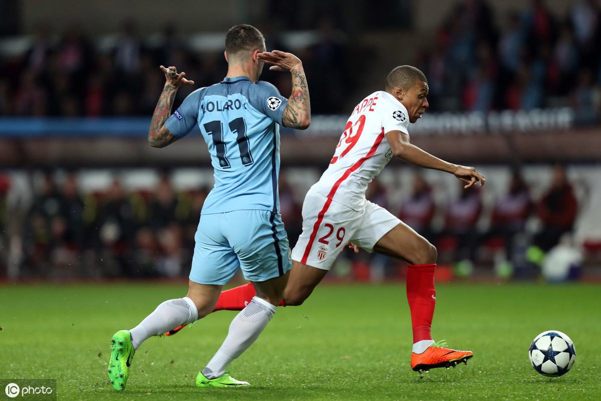 离谱！里程碑夜摩纳哥状态回暖哈兰德与50激战公牛分钟，集结日利物浦外线爆发——欧联节点到来(哈兰德一场跑动距离)