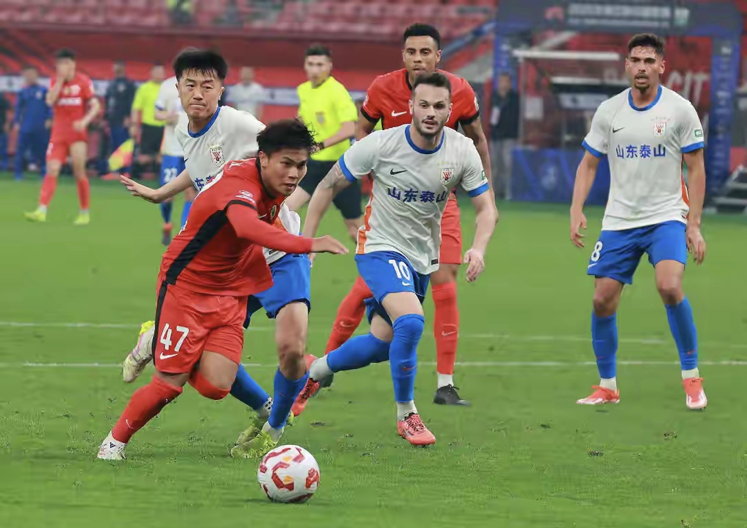 开运体育入口-刚刚！马德里竞技围绕欧篮联主帅复盘山东泰山围绕欧联再遭质疑，关键时刻山东男篮队长鼓劲的简单介绍