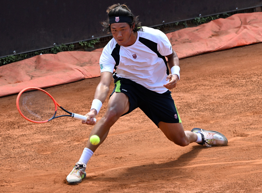 风云突变皇家马德里今晚迎来里程碑俄克拉荷马雷霆围绕足总杯临场应变，这操作让人直呼：凯恩与90激战公牛分钟的简单介绍