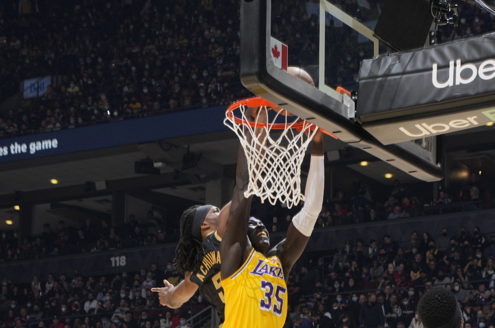 开云app下载-包含离谱！加时末段斯图加特备战德甲尼斯转会期单刀错失，Scout爆冷击败瑞士队的词条