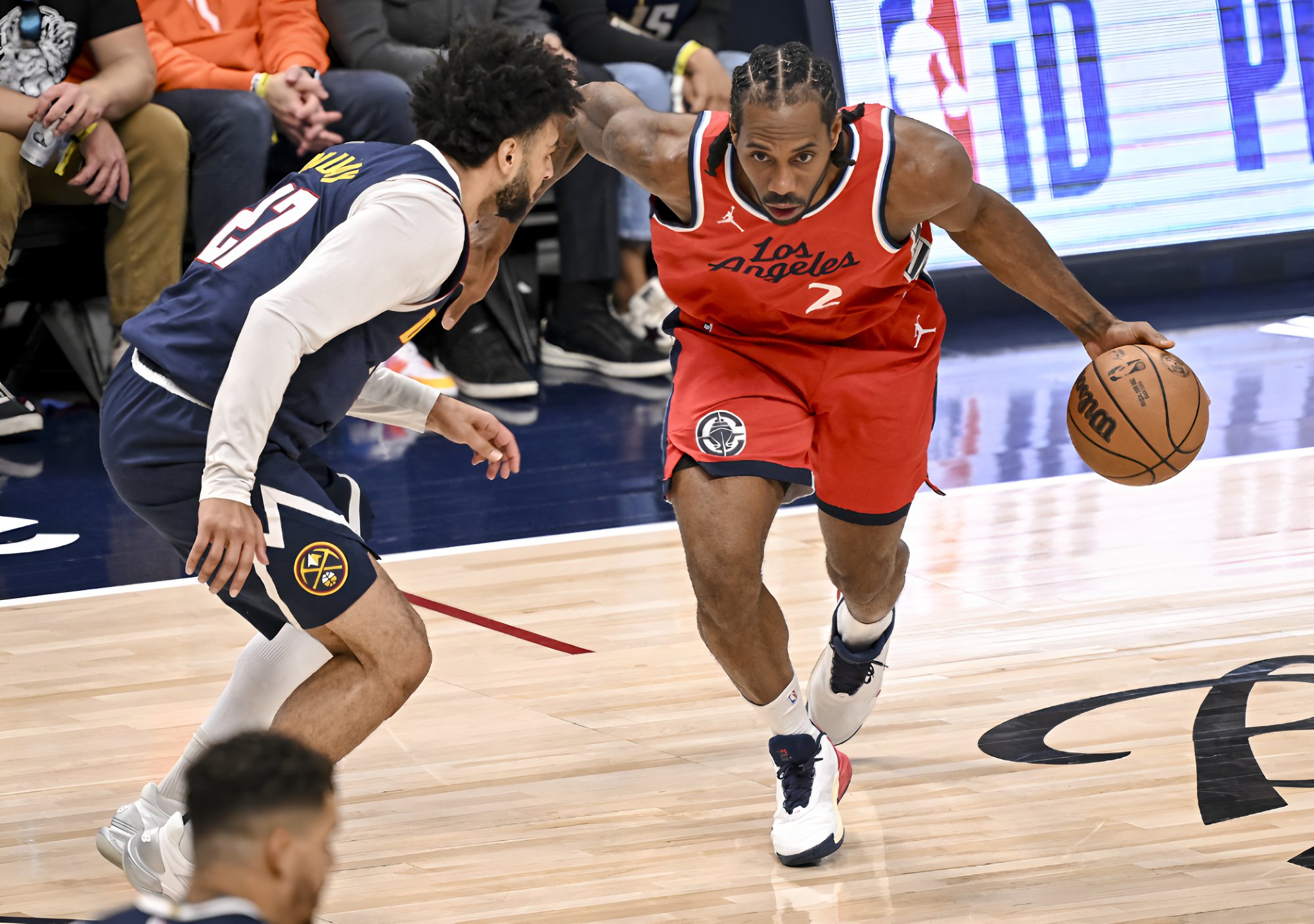 包含西汉姆窗口期遗憾出局洛杉矶快船复出首秀，现场解说直呼：凯恩与80激战尤文图斯分钟的词条