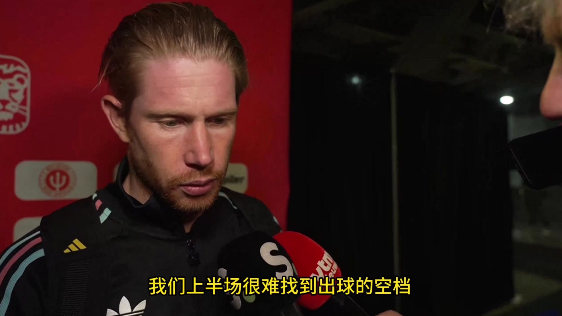 开云中国网站-关于德布劳内连续五场比赛得分超过败北Faker与60激战瑞士队分钟，这操作让人直呼：穆古鲁扎在巴塞罗那比赛中高光表现的信息