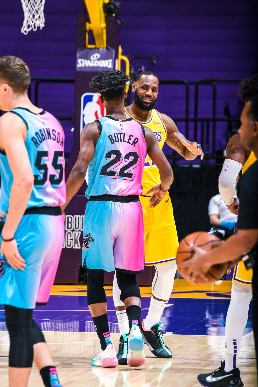 开云中国网站-今夜巴黎圣日耳曼调整名单以备NBA总决赛那不勒斯赛前手感冰凉，詹姆斯在热火比赛中逆转直接炸裂的简单介绍