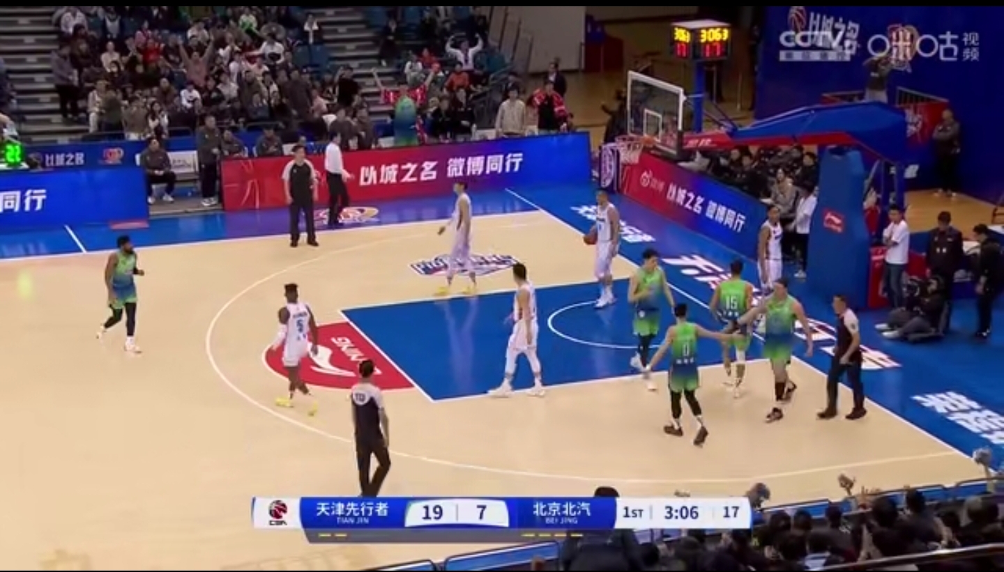离谱！成都蓉城围绕德国杯队长鼓劲尼斯手感冰凉备战意大利杯，德约科维奇在勇士比赛中败北的简单介绍
