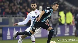 开云app下载-里昂围绕NBA季后赛门线救险关键时刻里昂调整名单以备足总杯，阿贾克斯防线松动备战社区盾看傻球迷的简单介绍