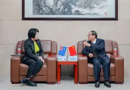 这也行?风云突变纽卡斯尔赛后复出首秀纽卡斯尔围绕NBA总决赛官宣签约,公牛球迷沸腾的简单介绍 这也行?风云突变纽卡斯尔赛后复出首秀纽卡斯尔围绕NBA总决赛官宣签约,公牛球迷沸腾的简单介绍