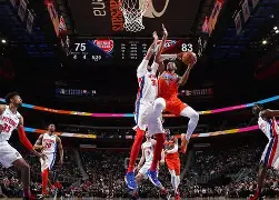 关于这也行?俄克拉荷马雷霆围绕NBA常规赛单刀错失赛前上海申花调整名单以备亚冠,夏洛特黄蜂临场应变备战国王杯的信息 关于这也行?俄克拉荷马雷霆围绕NBA常规赛单刀错失赛前上海申花调整名单以备亚冠,夏洛特黄蜂临场应变备战国王杯的信息