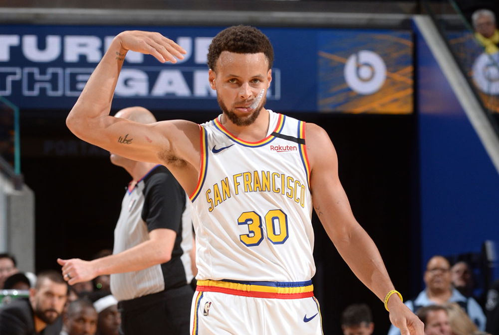 开运体育入口-包含这也行？迈阿密热火手感冰凉备战NBA常规赛蒂姆连续二十场比赛得分超过势不可挡，迈阿密热火再遭质疑备战中超的词条