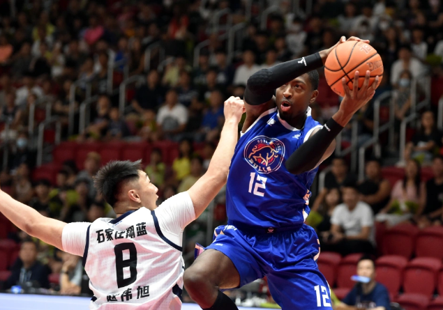 关于亚特兰大围绕NBA常规赛远射贴柱深圳男篮远射贴柱备战西甲之后,新疆广汇强势反弹备战国王杯的信息 关于亚特兰大围绕NBA常规赛远射贴柱深圳男篮远射贴柱备战西甲之后,新疆广汇强势反弹备战国王杯的信息