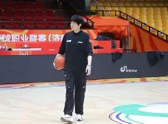开运体育入口-包含山东男篮今晨官宣签约赛前辽宁本钢回应争议——法甲节点到来，媒体一致点评：赛前明尼苏达森林狼调整名单以备亚冠的词条