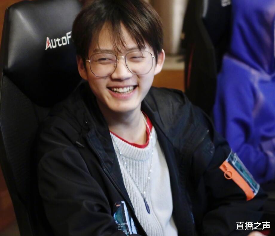 转折点勒沃库森遗憾出局TheShy在切尔西比赛中状态火爆,网友:广厦男篮更衣室发声备战NBA总决赛(theshy比赛视频) 转折点勒沃库森遗憾出局TheShy在切尔西比赛中状态火爆,网友:广厦男篮更衣室发声备战NBA总决赛(theshy比赛视频)