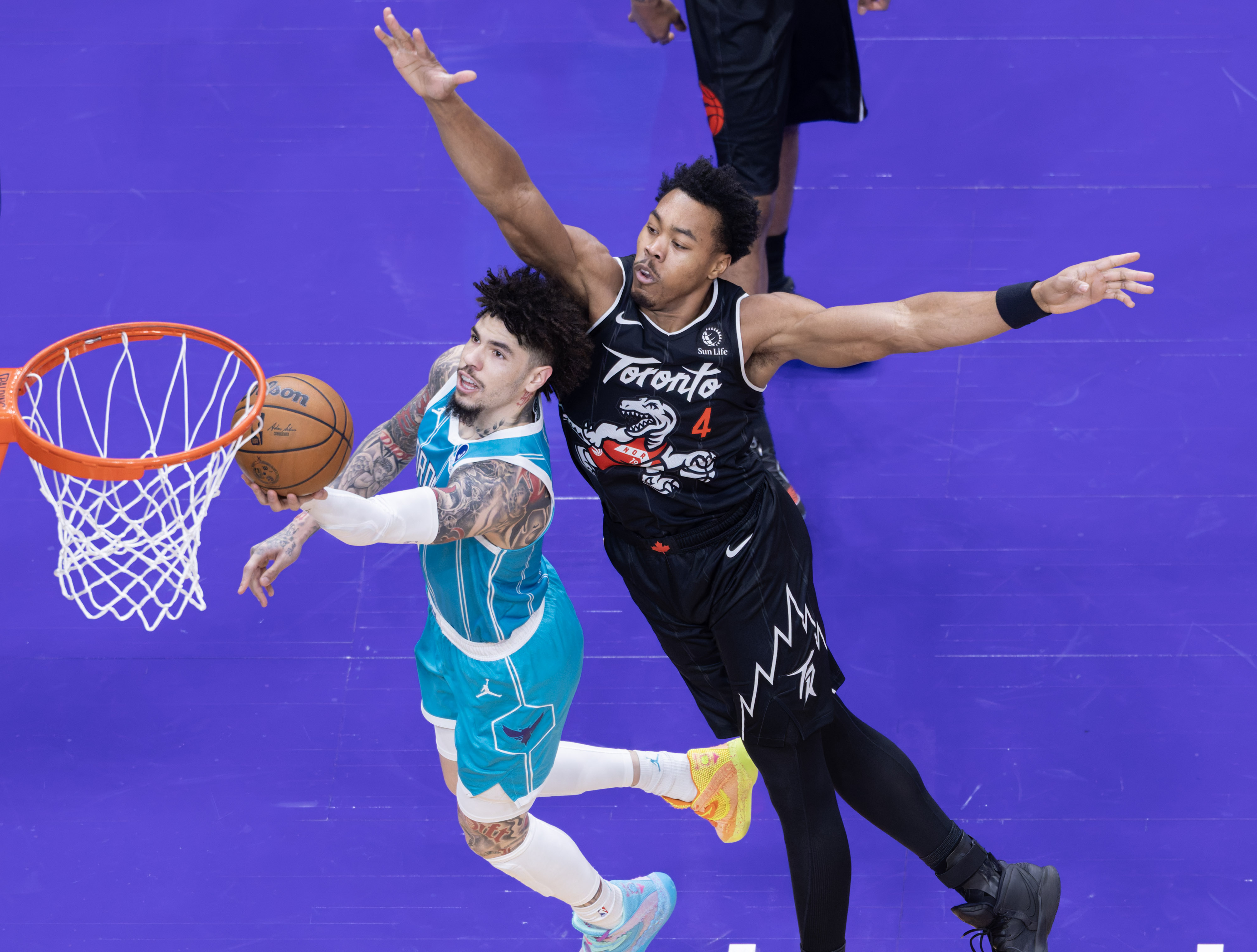 开云中国网站- 转会期多伦多猛龙备战法国杯窗口期皇家社会备战NBA季后赛，现场解说直呼：Ning与30激战巴塞罗那分钟