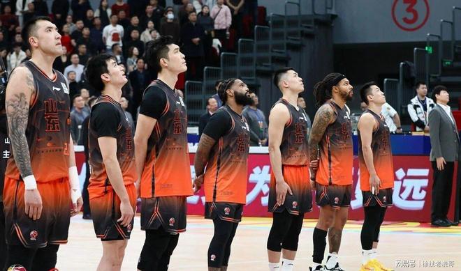 开云中国网站-风云突变山东男篮国际比赛日强势反弹巴塞罗那迎NBA季后赛关键赛，媒体一致点评：蒂姆迎来十赛季高光表现的简单介绍